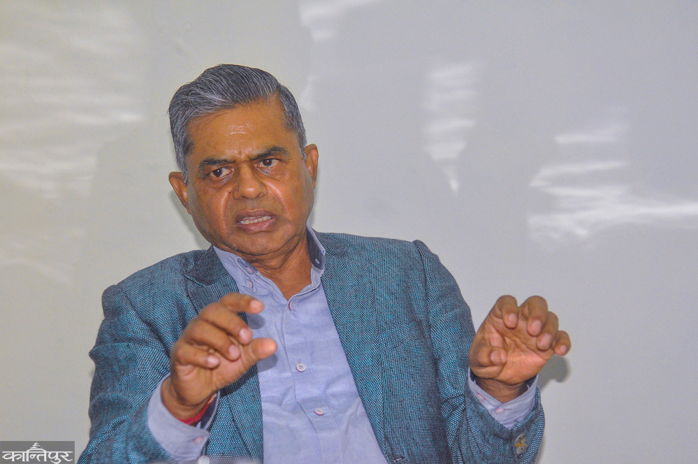 तोकिएकै मितिमा निर्वाचन हुन्छ : कानुनमन्त्री सिन्हा [अन्तर्वार्ता]