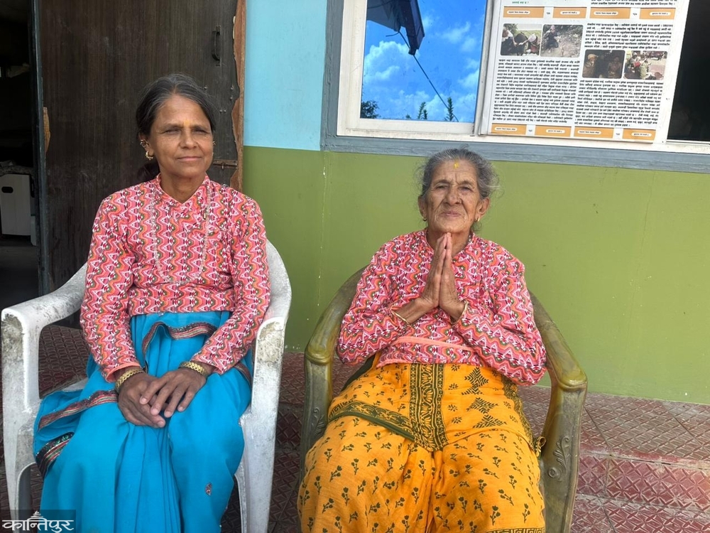 Mother-in-law becomes support for blind daughter-in-law
