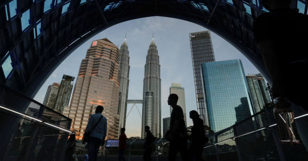 Foreign nationals on visit visas banned from doing business in Malaysia