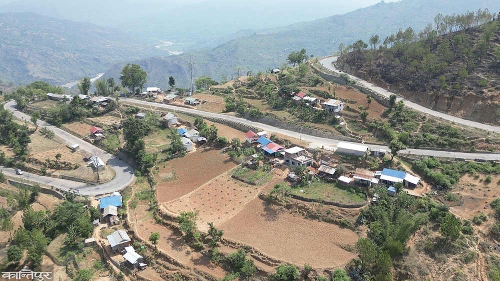 Katahare village facing hardship due to Khukuri industry