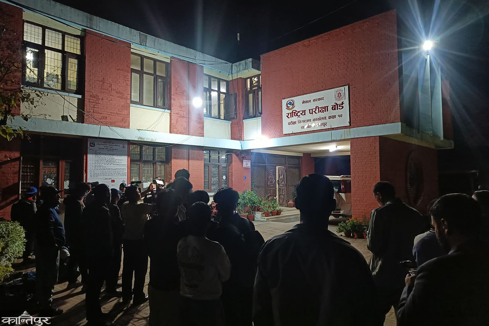 एसईई नतिजा: जनप्रतिनिधिदेखि नाति उमेरका सित परीक्षा दिएकाहरू पनि उत्तीर्ण