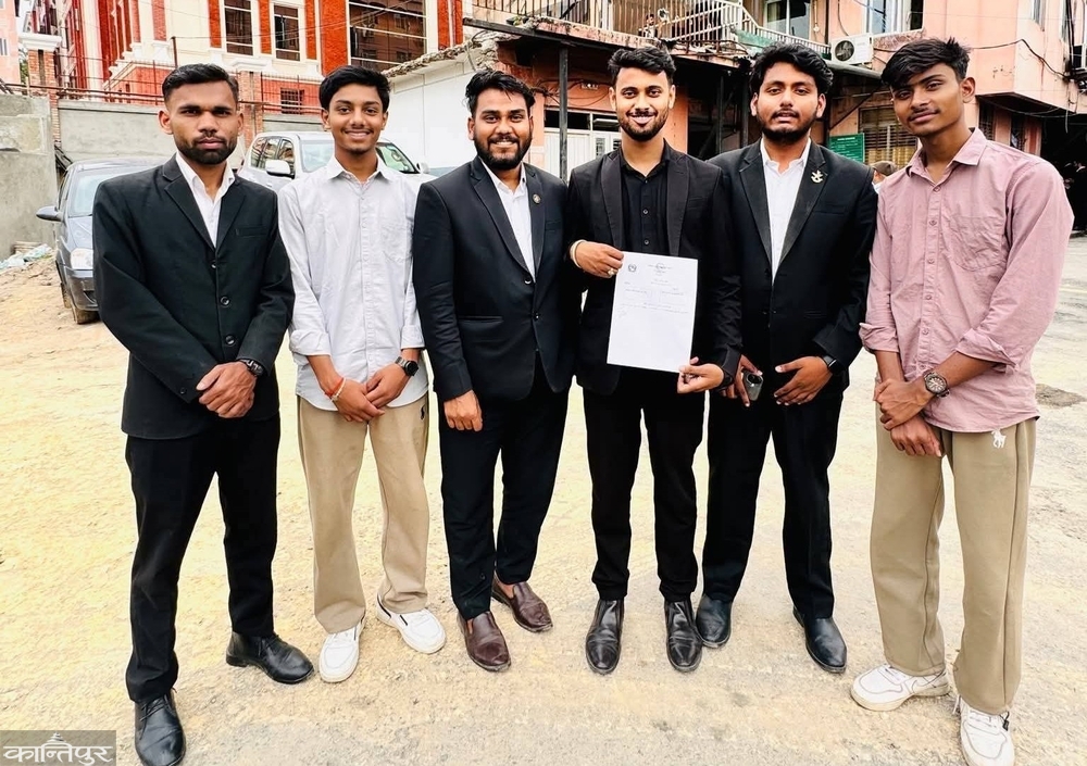 सिरहामा विद्यार्थीको मोबाइल नष्ट घटनाविरुद्ध सर्वोच्चमा रिट