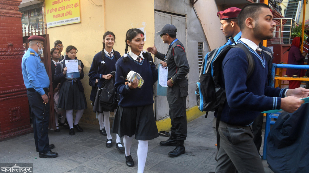 भर्नाको सिजन, शुल्कको  बोझ पहिले नै असह्य