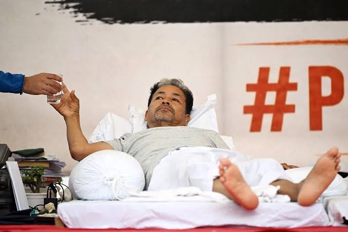 Sonam Wangchuk ends hunger strike, urges against violence