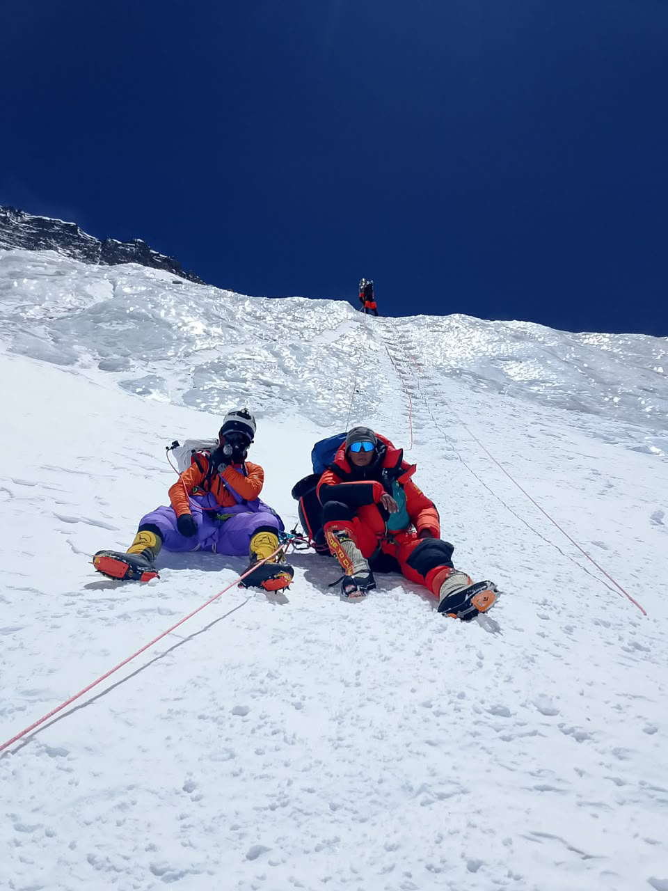 Father-son team sets historic record on Everest, climbing together twice in one season